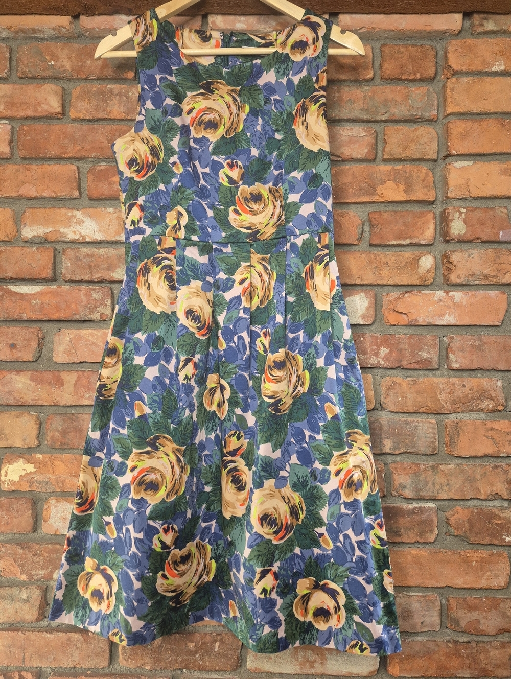 Cath Kidston London Floral Fit & Flare Dress Size 10 Cotton Pleated Garden Party - Picture 2 of 8